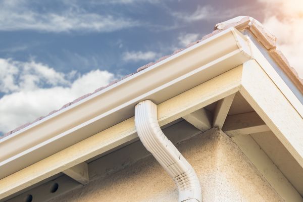 Seamless Gutter Replacement in Fairborn